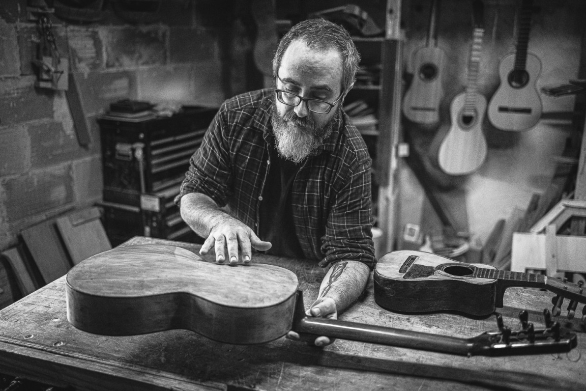 Parir l’ànima de les guitarres